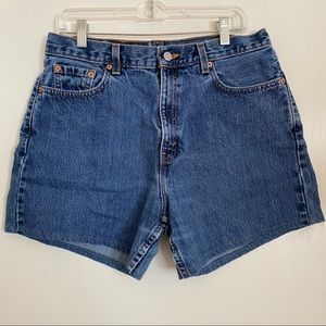 Vintage High Waist Levi’s shorts